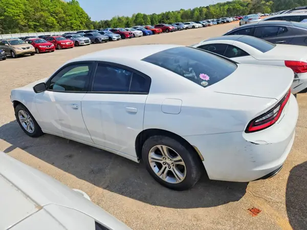 2C3CDXBG6HH503693 2017 DODGE CHARGER - Image 2