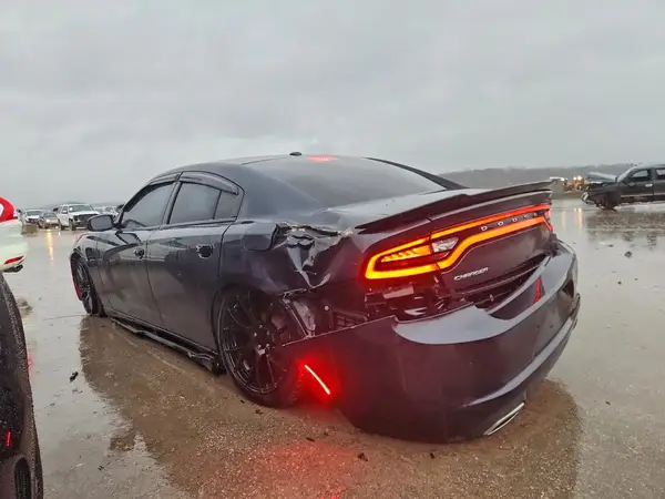 2C3CDXBG6HH547774 2017 DODGE CHARGER - Image 2