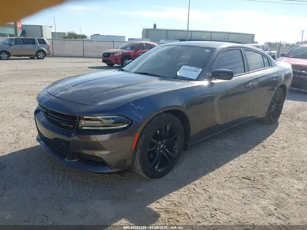 2C3CDXBG6HH579348 2017 DODGE CHARGER - Image 2