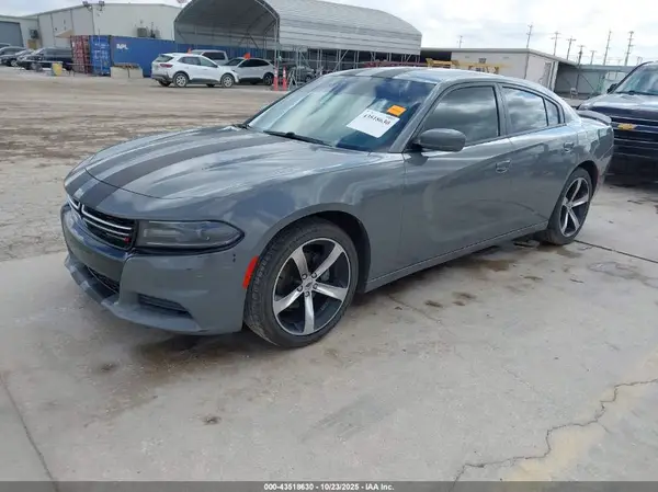 2C3CDXBG6HH629813 2017 DODGE CHARGER - Image 2