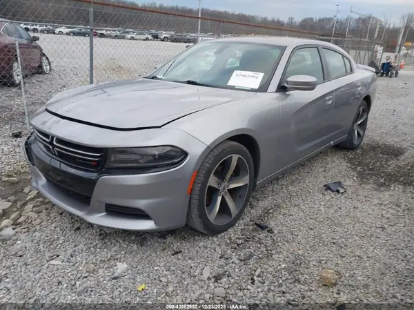 2C3CDXBG6HH630038 2017 DODGE CHARGER - Image 2