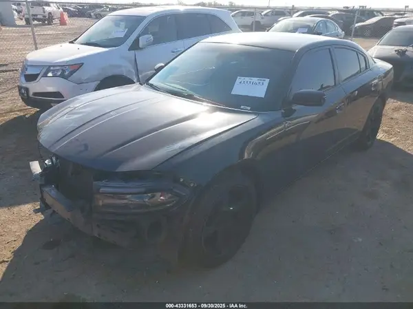 2C3CDXBG6JH173964 2018 DODGE CHARGER - Image 2