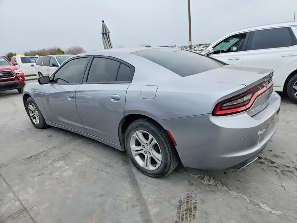 2C3CDXBG6JH180204 2018 DODGE CHARGER - Image 2