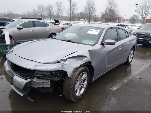 2C3CDXBG6JH196600 2018 DODGE CHARGER - Image 2