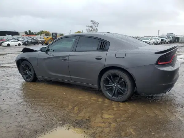 2C3CDXBG6JH214772 2018 DODGE CHARGER - Image 2