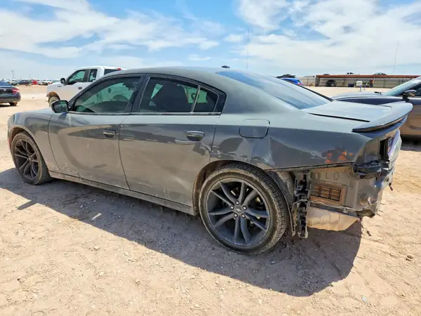 2C3CDXBG6JH221009 2018 DODGE CHARGER - Image 2