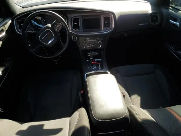 2C3CDXBG6JH232057 2018 DODGE CHARGER - Image 8
