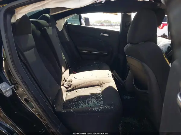 2C3CDXBG6JH239140 2018 DODGE CHARGER - Image 8