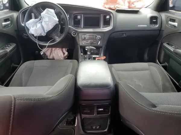 2C3CDXBG6JH284983 2018 DODGE CHARGER - Image 8