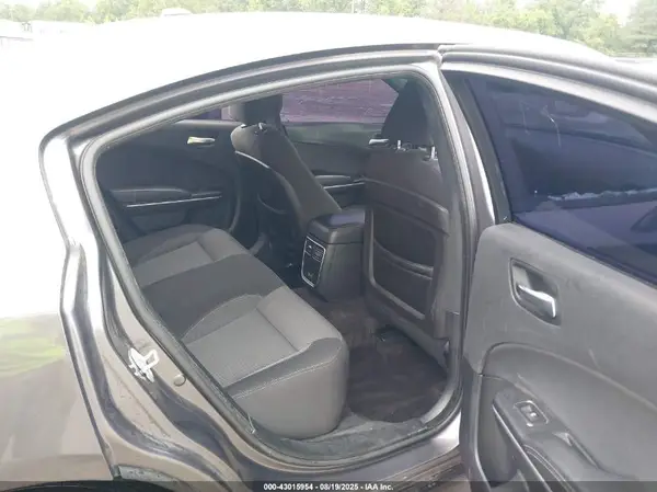 2C3CDXBG6JH335446 2018 DODGE CHARGER - Image 8