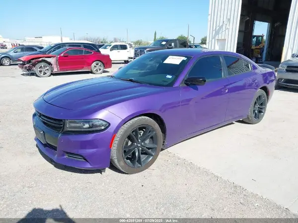 2C3CDXBG6JH336547 2018 DODGE CHARGER - Image 2