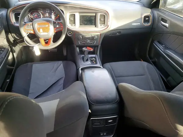 2C3CDXBG6KH572035 2019 DODGE CHARGER - Image 8