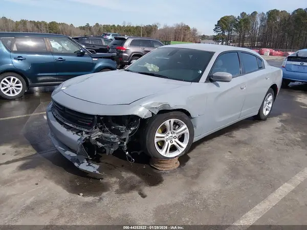 2C3CDXBG6KH599591 2019 DODGE CHARGER - Image 2