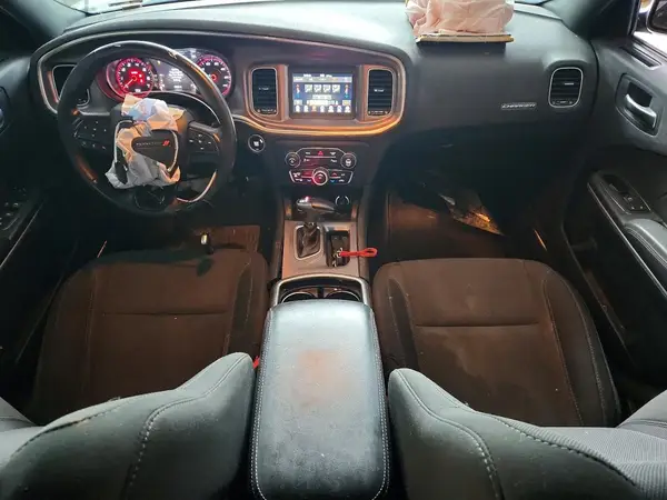 2C3CDXBG6KH617619 2019 DODGE CHARGER - Image 8