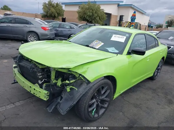 2C3CDXBG6KH633710 2019 DODGE CHARGER - Image 2