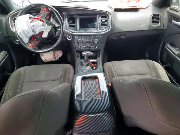 2C3CDXBG6KH640916 2019 DODGE CHARGER - Image 8