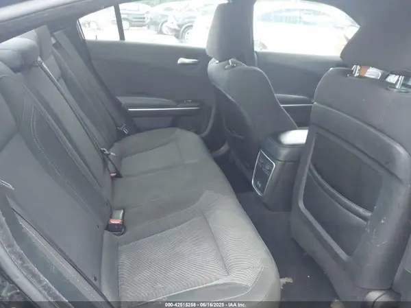 2C3CDXBG6KH650152 2019 DODGE CHARGER - Image 8