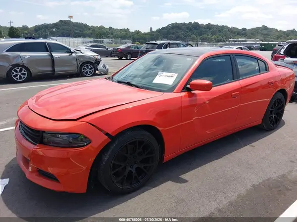 2C3CDXBG6KH653052 2019 DODGE CHARGER - Image 2