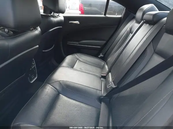 2C3CDXBG6KH656727 2019 DODGE CHARGER - Image 8