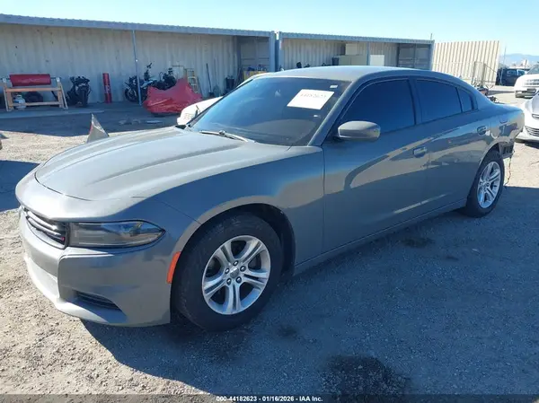 2C3CDXBG6KH658199 2019 DODGE CHARGER - Image 2