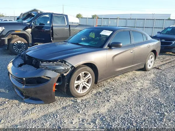 2C3CDXBG6KH664746 2019 DODGE CHARGER - Image 2