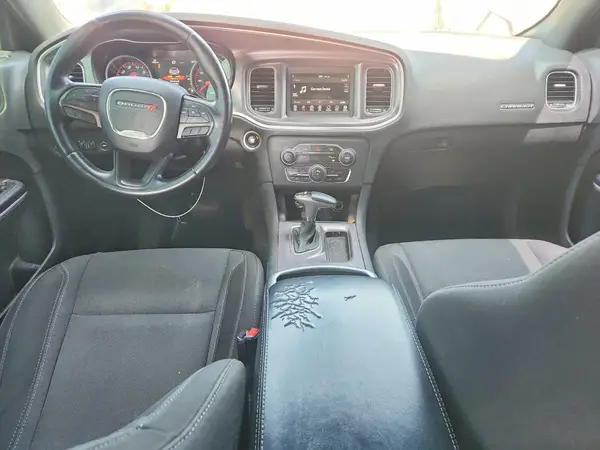 2C3CDXBG6KH664827 2019 DODGE CHARGER - Image 8