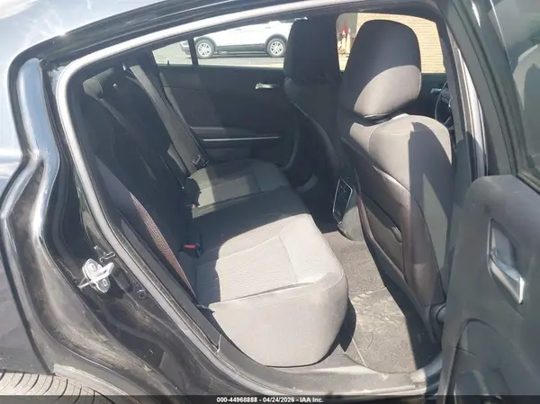 2C3CDXBG6KH675570 2019 DODGE CHARGER - Image 8