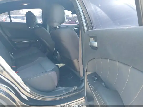 2C3CDXBG6KH680736 2019 DODGE CHARGER - Image 8