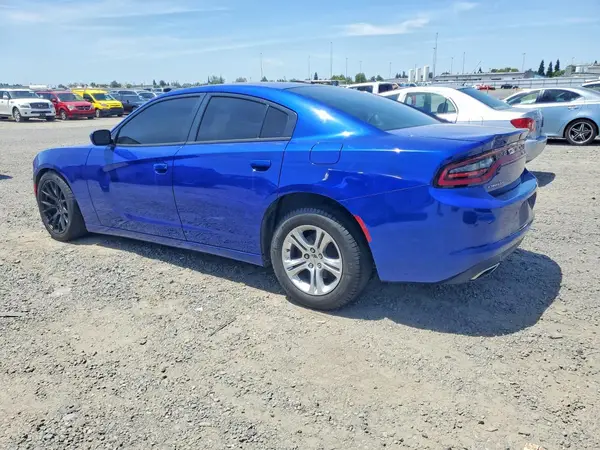2C3CDXBG6KH695284 2019 DODGE CHARGER - Image 2