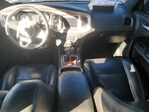 2C3CDXBG6KH695298 2019 DODGE CHARGER - Image 8