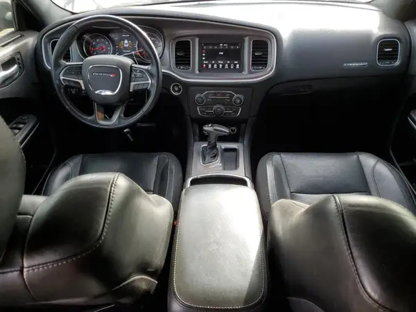 2C3CDXBG6KH695317 2019 DODGE CHARGER - Image 8