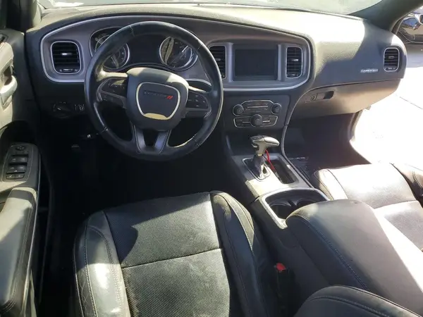 2C3CDXBG6KH695706 2019 DODGE CHARGER - Image 8