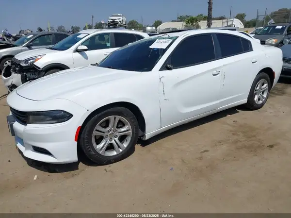 2C3CDXBG6KH710141 2019 DODGE CHARGER - Image 2