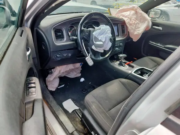 2C3CDXBG6KH720622 2019 DODGE CHARGER - Image 8