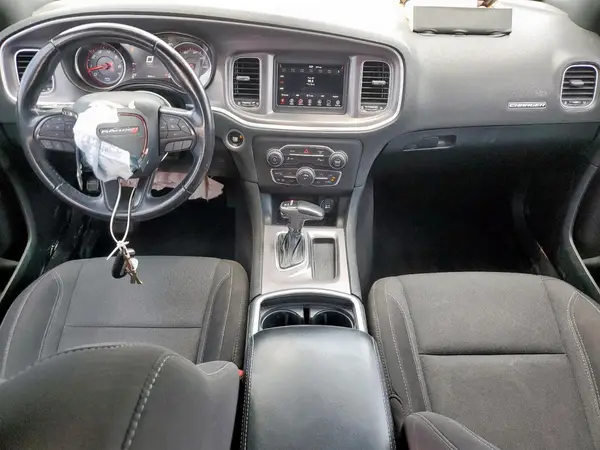 2C3CDXBG6KH720913 2019 DODGE CHARGER - Image 8