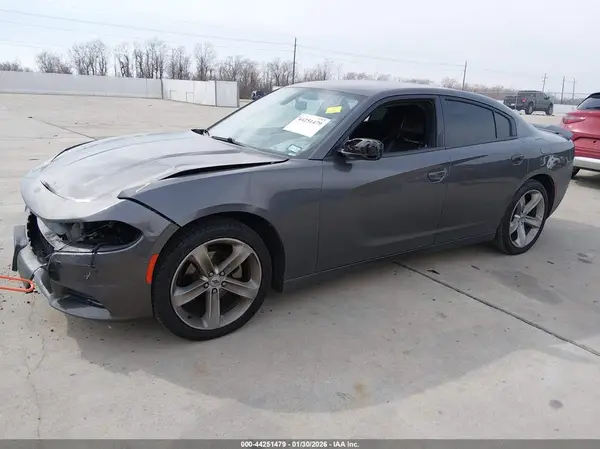 2C3CDXBG6KH725450 2019 DODGE CHARGER - Image 2