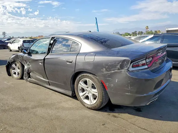 2C3CDXBG6KH727909 2019 DODGE CHARGER - Image 2
