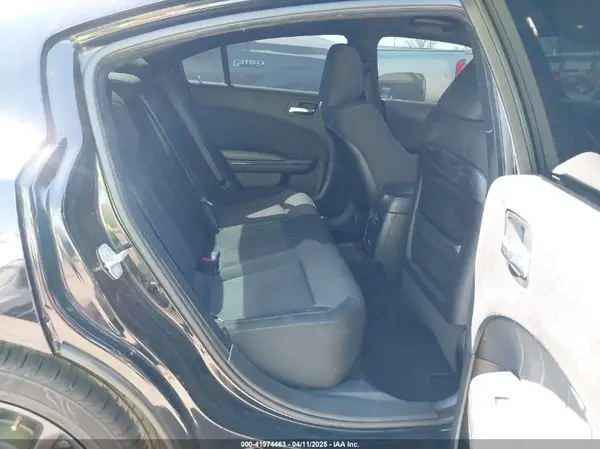 2C3CDXBG6KH732771 2019 DODGE CHARGER - Image 8