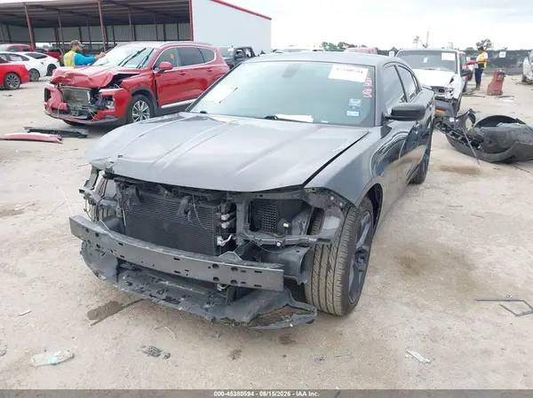 2C3CDXBG6KH734634 2019 DODGE CHARGER - Image 2
