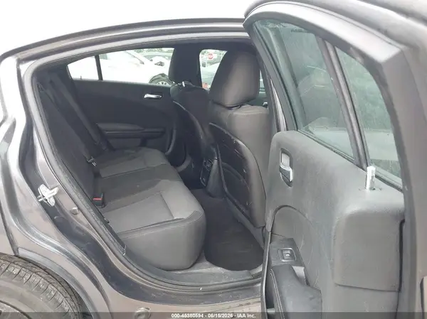 2C3CDXBG6KH734634 2019 DODGE CHARGER - Image 8