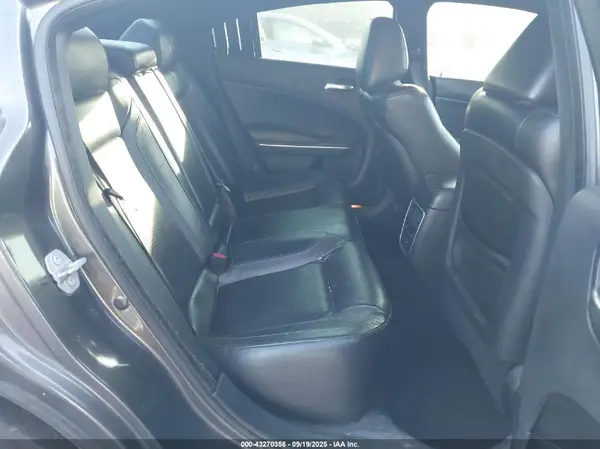 2C3CDXBG6KH743639 2019 DODGE CHARGER - Image 7