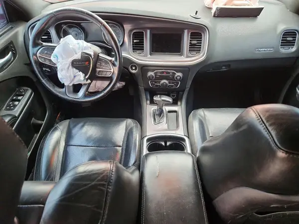 2C3CDXBG6KH753104 2019 DODGE CHARGER - Image 8