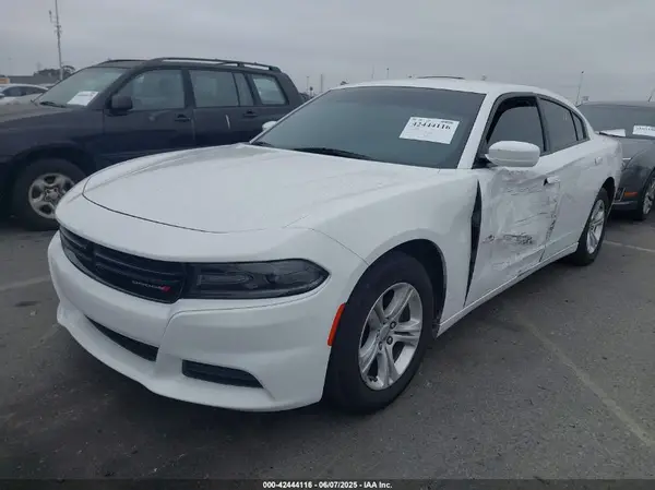 2C3CDXBG6KH754933 2019 DODGE CHARGER - Image 2