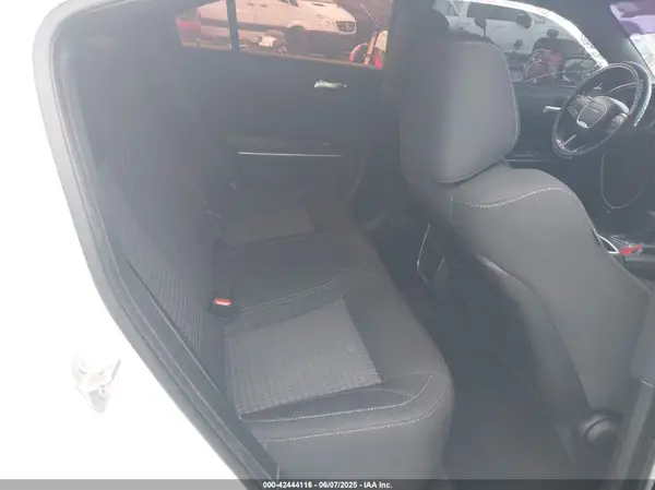 2C3CDXBG6KH754933 2019 DODGE CHARGER - Image 8