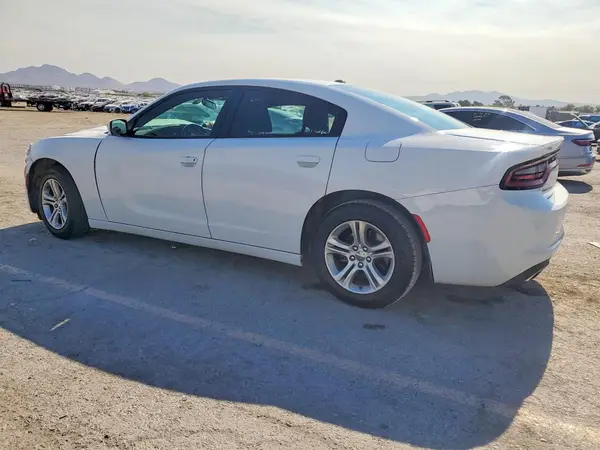 2C3CDXBG6KH758609 2019 DODGE CHARGER - Image 2