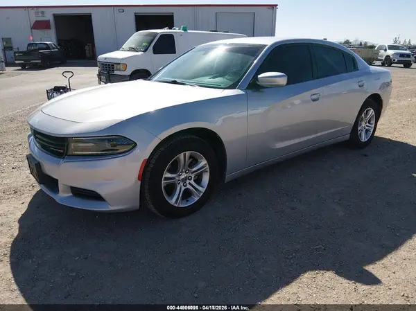 2C3CDXBG6LH190072 2020 DODGE CHARGER - Image 2