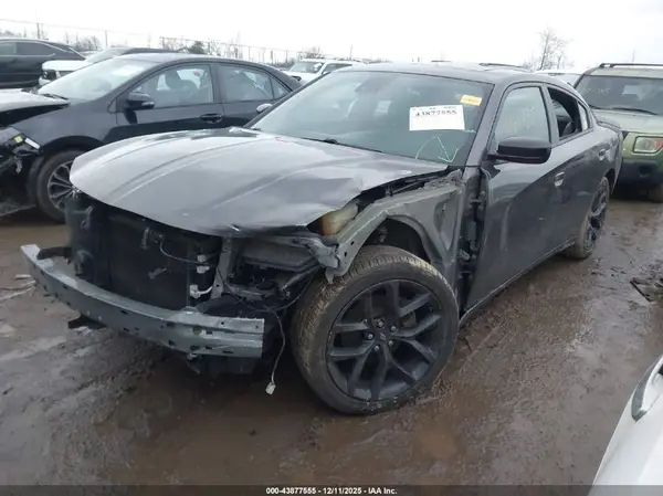 2C3CDXBG6MH647559 2021 DODGE CHARGER - Image 2