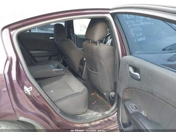 2C3CDXBG6NH157592 2022 DODGE CHARGER - Image 8