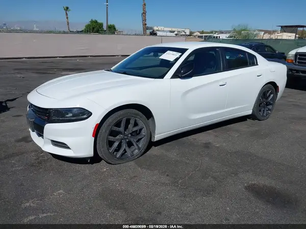 2C3CDXBG6PH532853 2023 DODGE CHARGER - Image 2