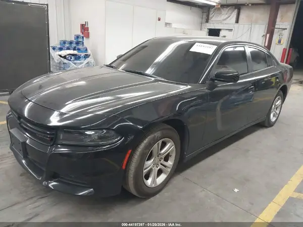 2C3CDXBG6PH582961 2023 DODGE CHARGER - Image 2